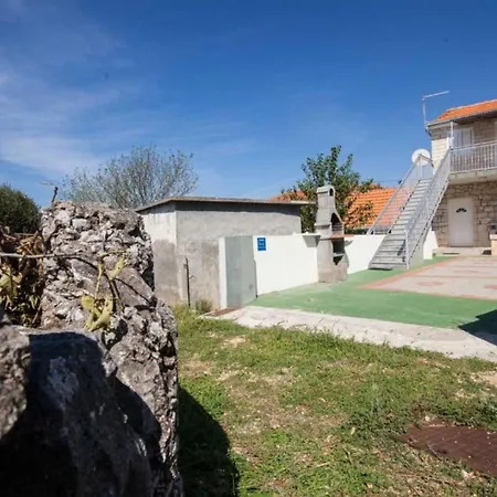 Holiday home Miriam Vinisce